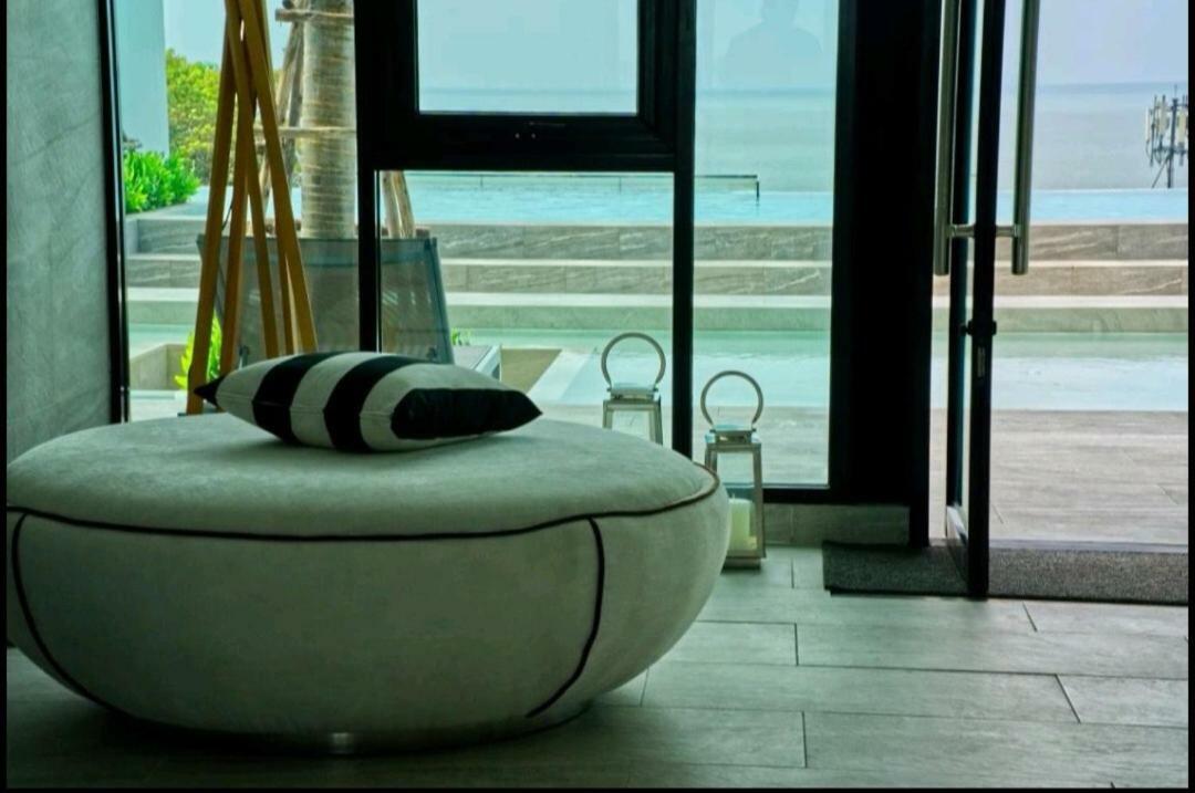 Ar Aeras Pattaya Apartment Exterior photo