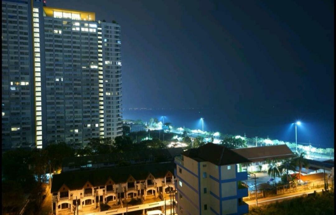 Ar Aeras Pattaya Apartment Exterior photo