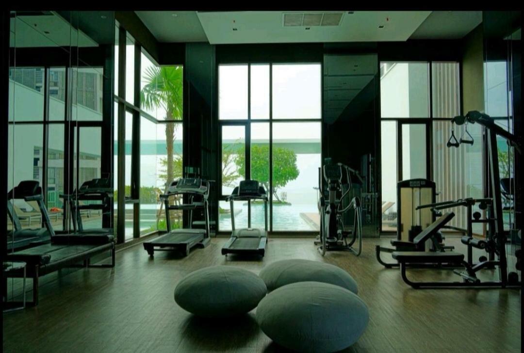 Ar Aeras Pattaya Apartment Exterior photo